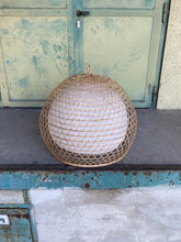 Lade das Bild in den Galerie-Viewer, Roundy Lampenschirm