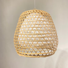 Lade das Bild in den Galerie-Viewer, Basket Lampenschirm