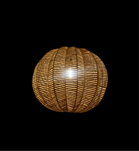 Lade das Bild in den Galerie-Viewer, Starfruit Lampenschirm
