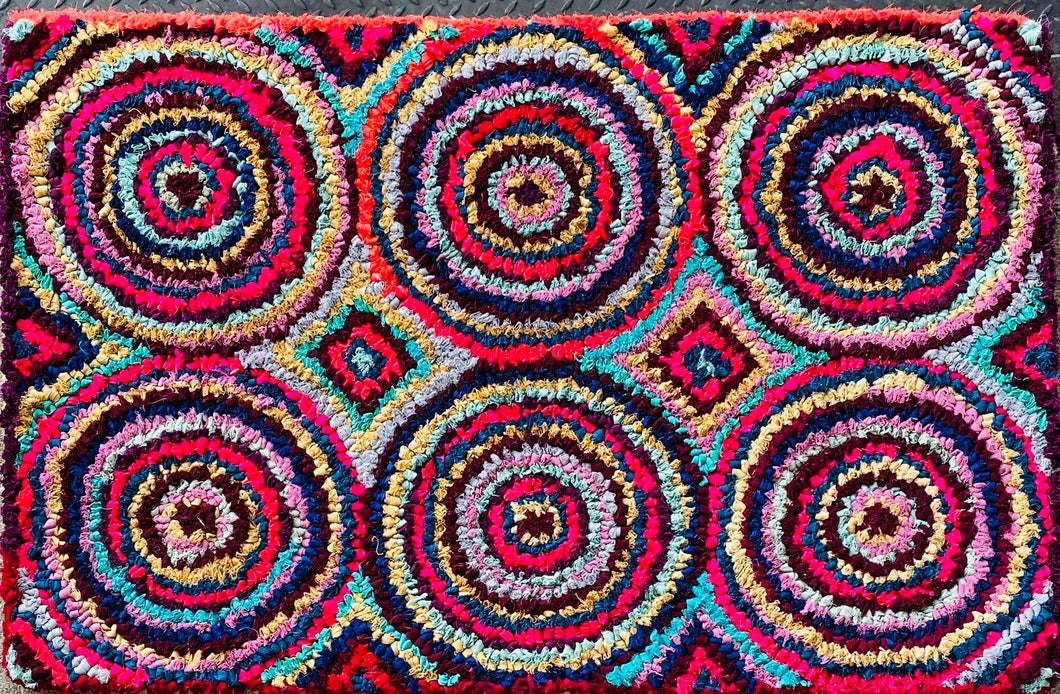 Fußmatte Circles multicolor 50x80 recycled Saris No. 8