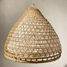 Lade das Bild in den Galerie-Viewer, Charly L Ø55 cm Bambus Lampe lampshade
